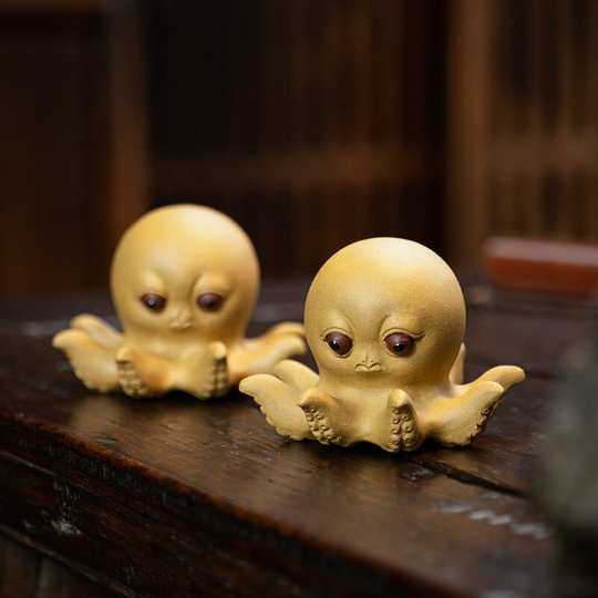 Mascotte de Thé Bouddha Méditant en Céramique