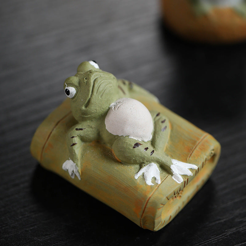 Mascottes de thé frog vert en argile