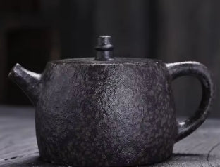 THÉIÈRE EN CÉRAMIQUE CLARENCE