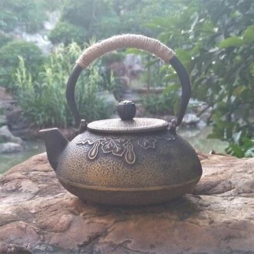 theillere en fonte dorée 500 ml