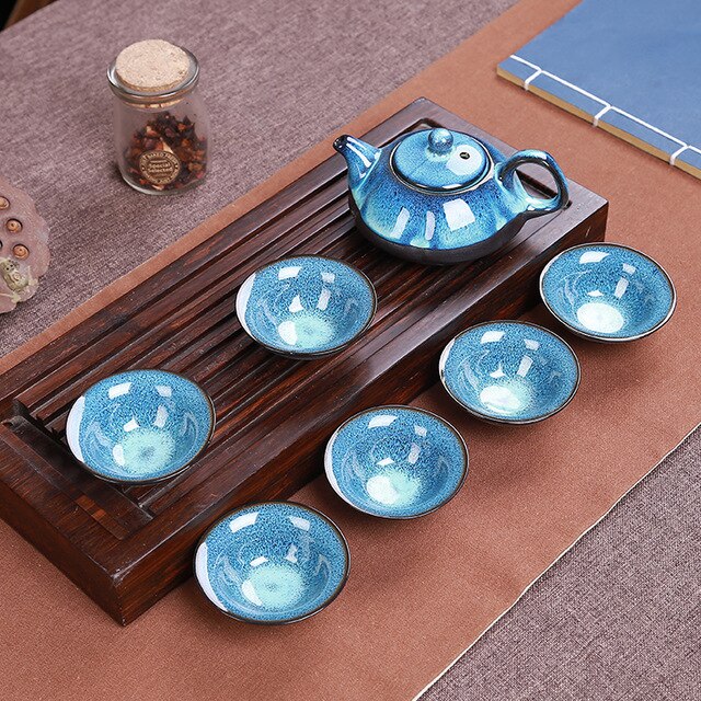 service à thé en porcelaine bleu sans poisson