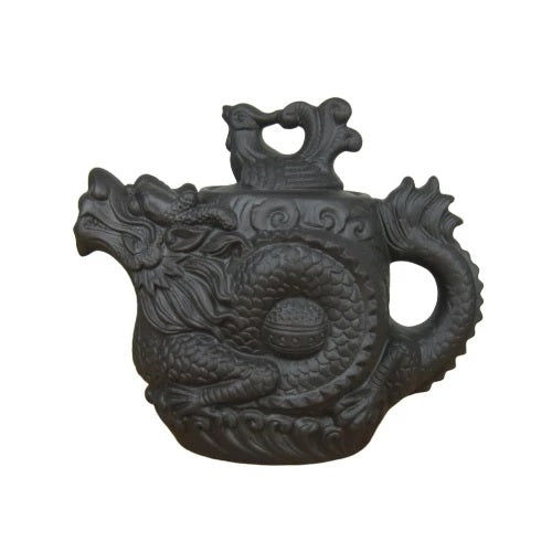 theiere en ceramique dragon assis sur fond blanc