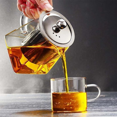 theiere en verre a base carree avec tasse