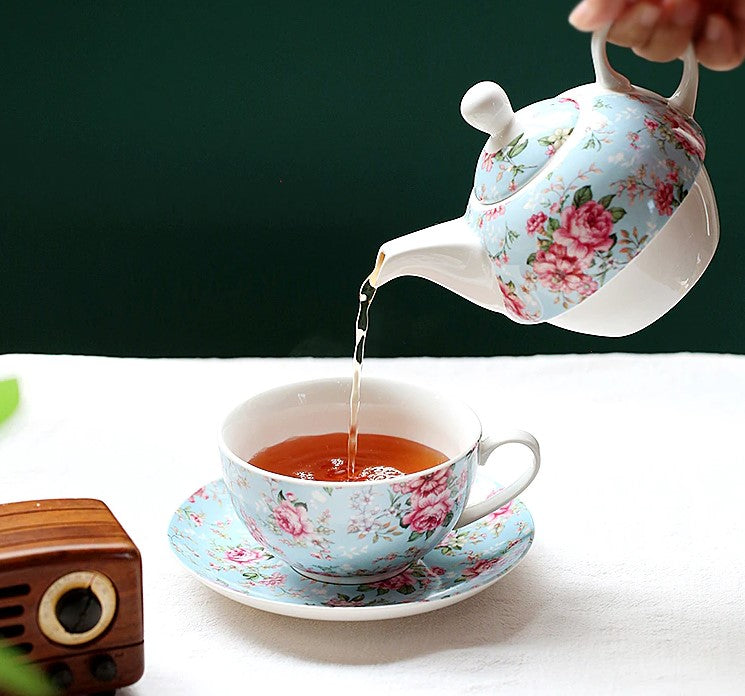 tasse a the avec théière individuelle