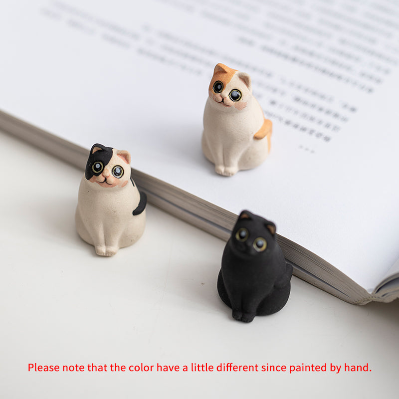 Mascottes de thé chat innocent