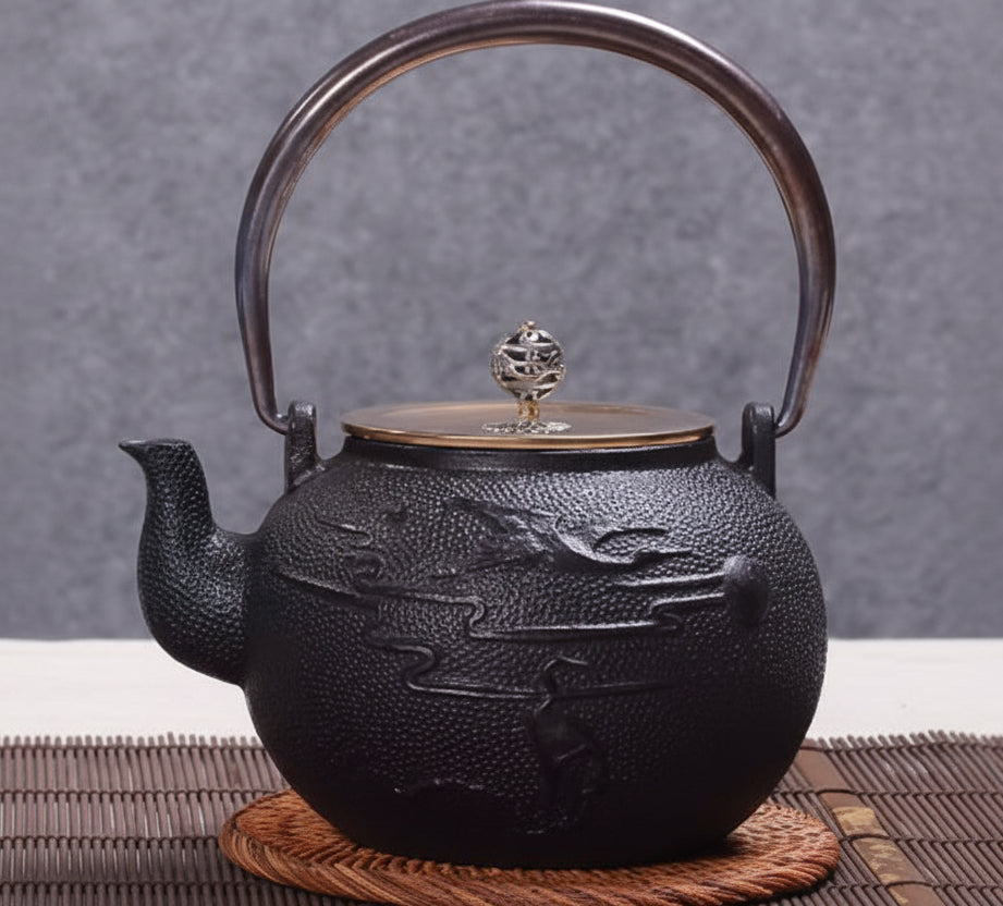 THÉIÈRE EN FONTE  NOIRE