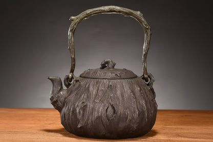 THÉIÈRE EN FONTE   ROUILLE