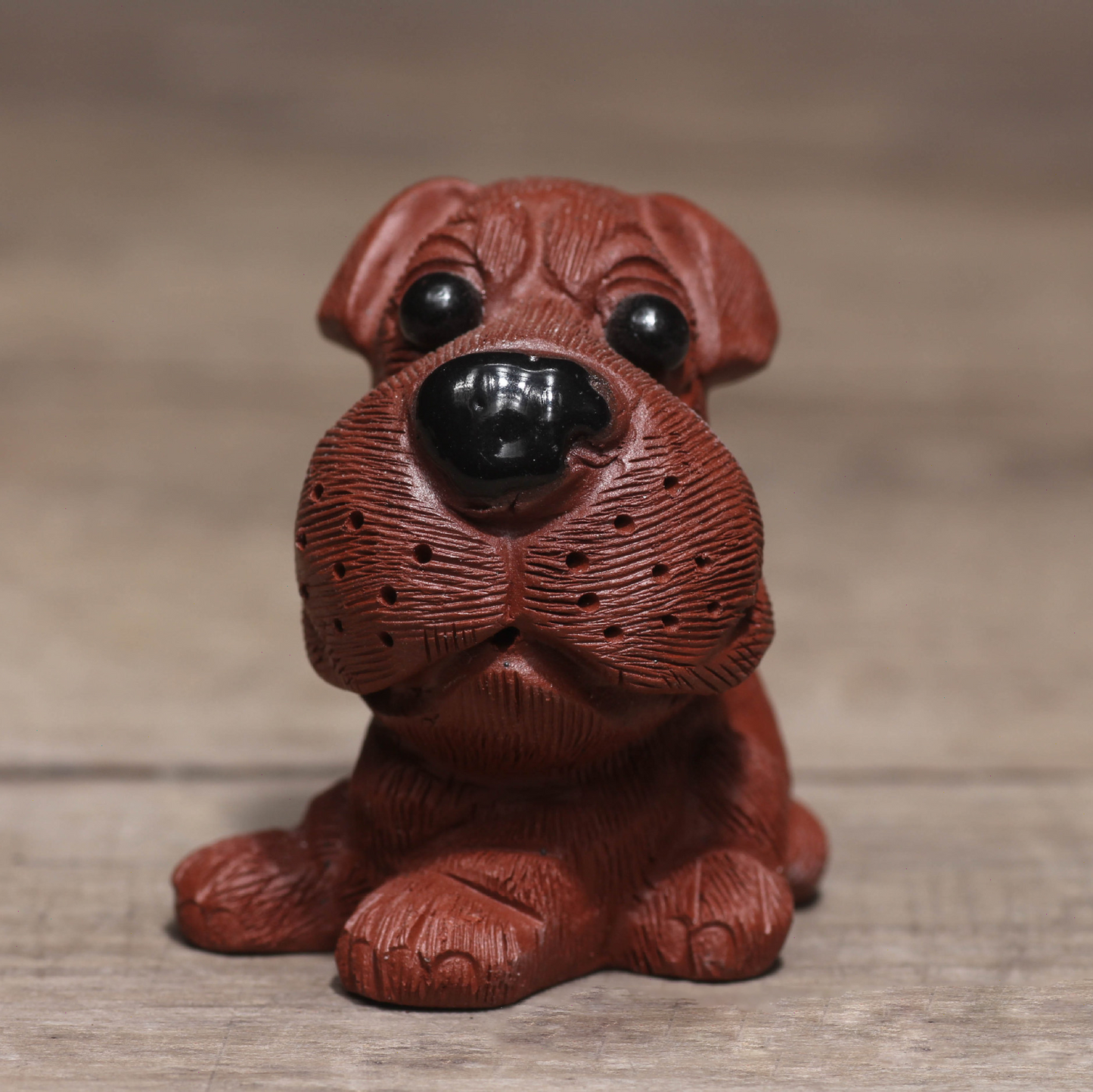 Mascottes de thé chien cartoon en argile