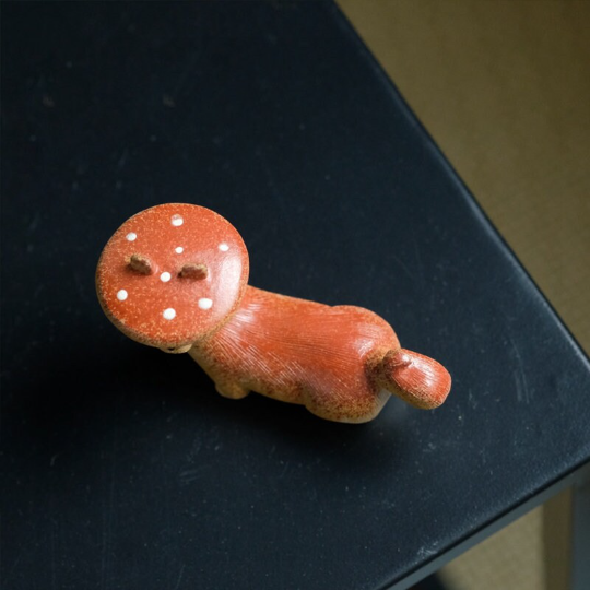 Mascotte de Thé Carpe Bonheur en Argile