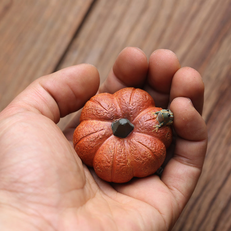 Mascottes de thé citrouille en argile