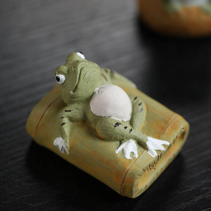 Mascottes de thé frog vert en argile