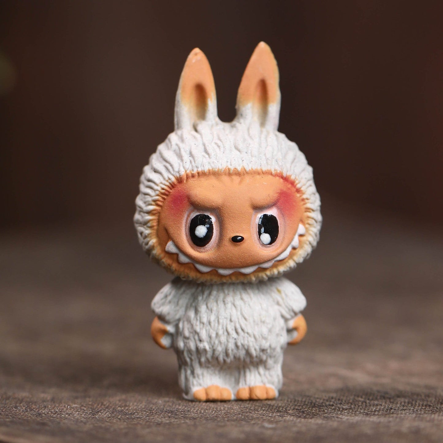 Mascottes de thé labubu en argile