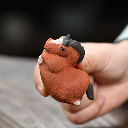 Mascottes de thé chevale roux en argile