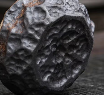 THÉIÈRE EN CÉRAMIQUE ARTISANALE AVEC MANCHE