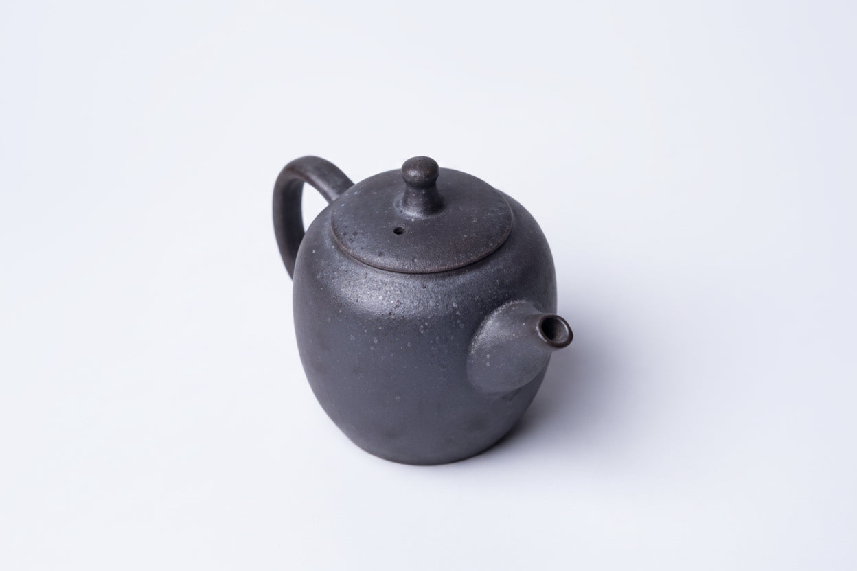 THÉIÈRE CÉRAMIQUE NOIRE  300 ML