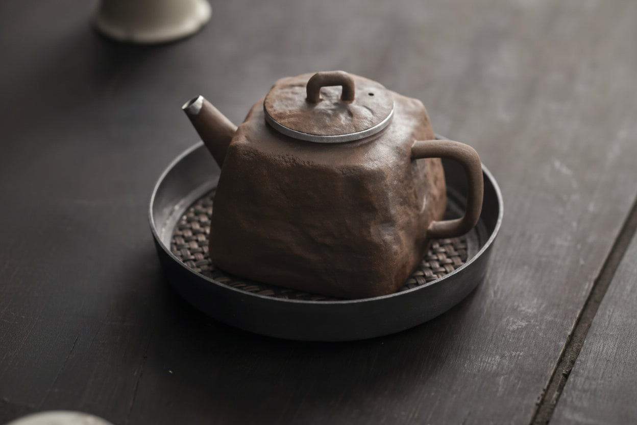 THÉIÈRE CÉRAMIQUE JAPONAISE CARREE