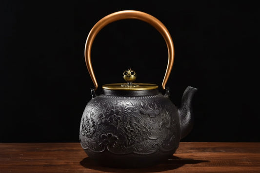 THÉIÈRE EN FONTE  GRANDE QUALITÉ