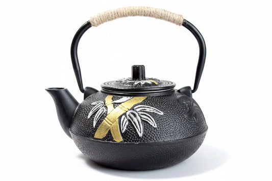 THÉIÈRE EN FONTE  ANSE EN BAMBOU