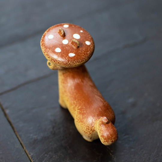 Mascotte de Thé Carpe Bonheur en Argile