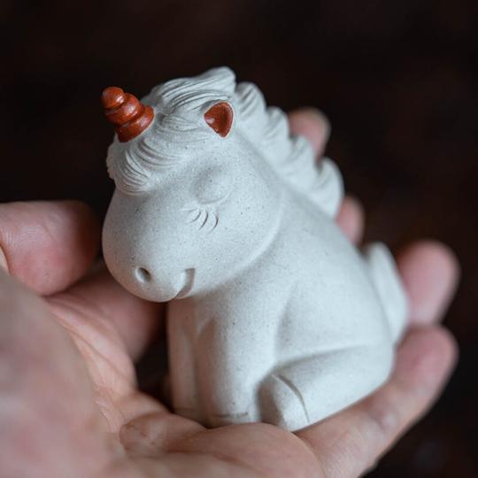 Mascotte de Thé Mouton Paisible en Argile
