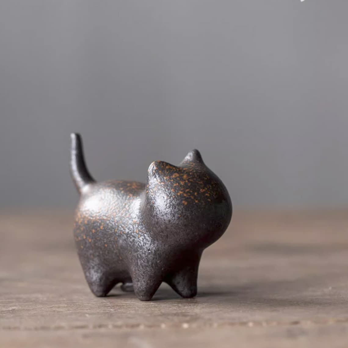 Mascottes de thé chat en céramique noir