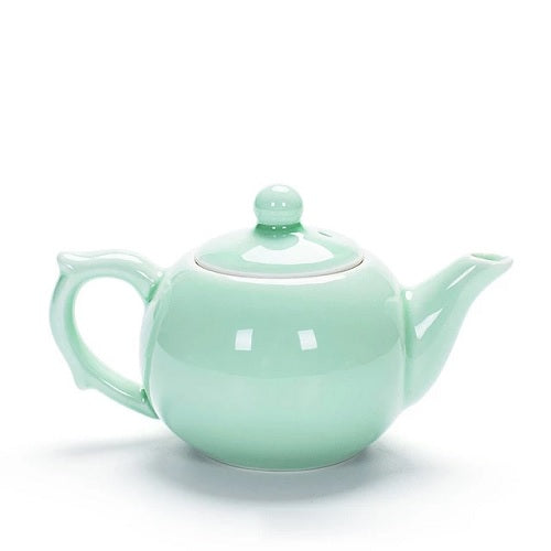 Petite théière en porcelaine verte