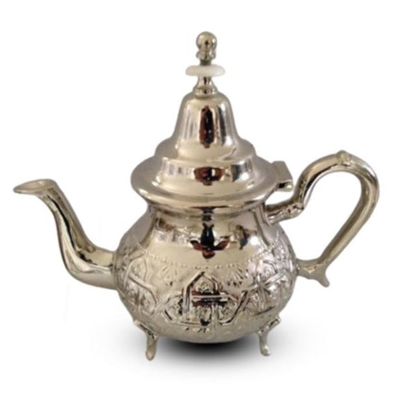 Service à thé marocain, théière avec pieds en maillechort avec capacité de  800 ml, plateau en laiton argenté de 35 cm de diamètre, 6 verres colorés.
