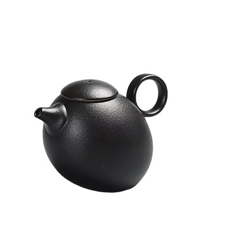 théière céramique noire dans un fond blanc