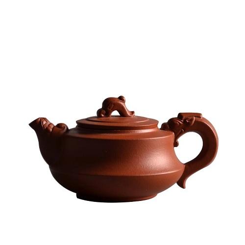 zisha marron sur fond blanc