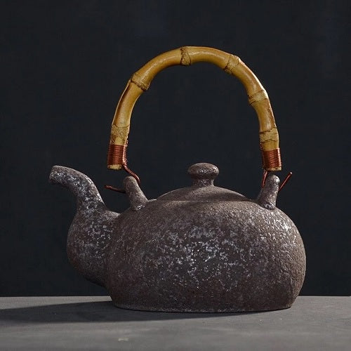 theiere japonaise traditionnelle
