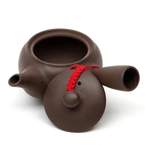 Théière céramique marron avec manche - 100 ml fond  blanc