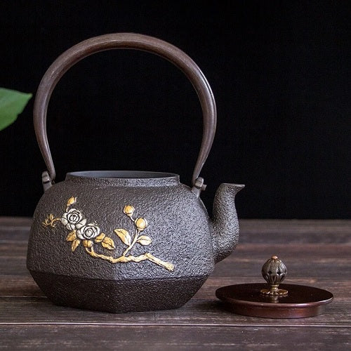 theillere en fonte chinoise vu de coté